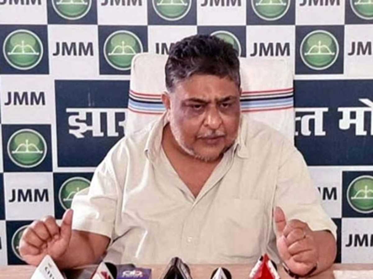 चुनाव आयोग की सिफारिश से पर्दा उठाकर भ्रम दूर करें राज्यपाल : झामुमो